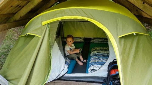 Nikola Vuk v šotoru