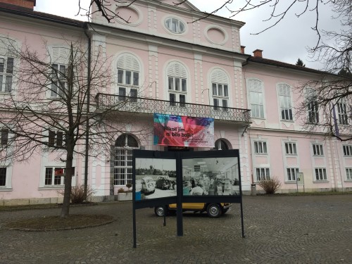 Cekinov grad v ob Hali Tivoli, Ljubljana