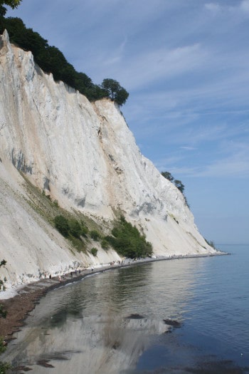 Najvišji klif v državi Møns Klint, do katerega vodi nepregledno število stopnic, Danska