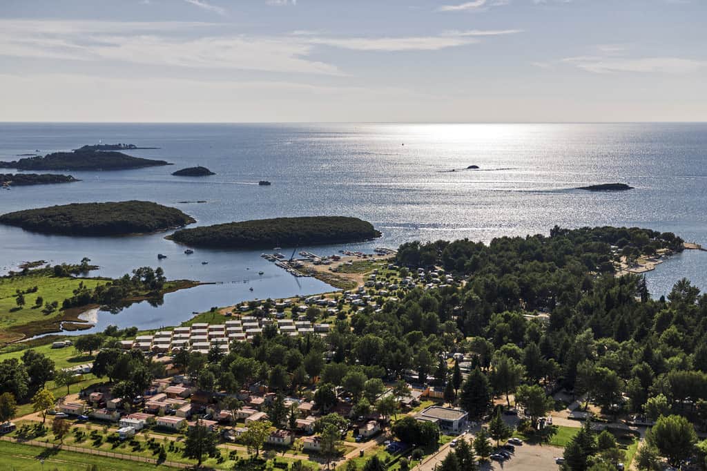 Kamp Valkanela, pogled na mobilne hiške, Hrvaška